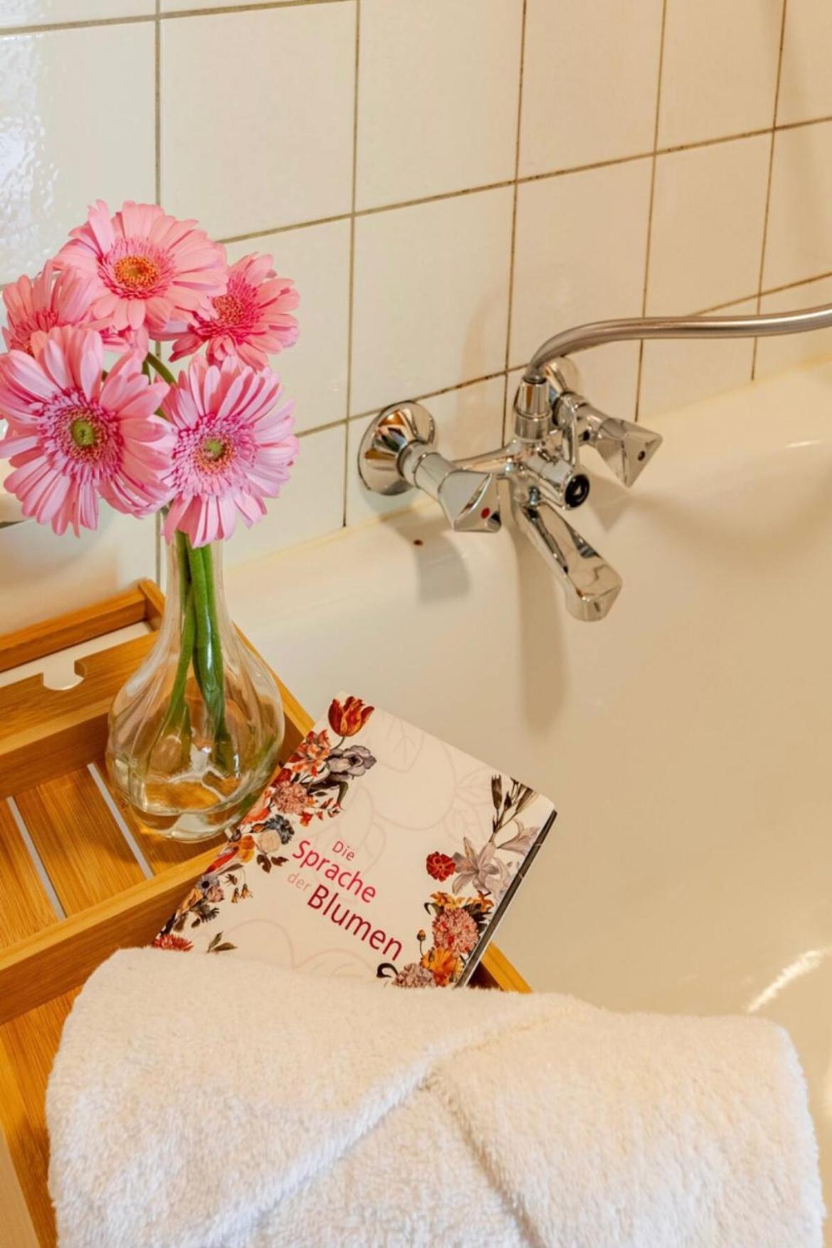 Ferienwohnung An Wanderwegen Gelegen Mit Terrasse Und Boxspringbett Sasbachwalden Exterior foto
